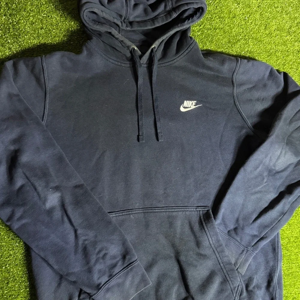 Nike Sportswear Club Fleece Hoodie Mens Medium Navy Blue Pullover BV2648-410